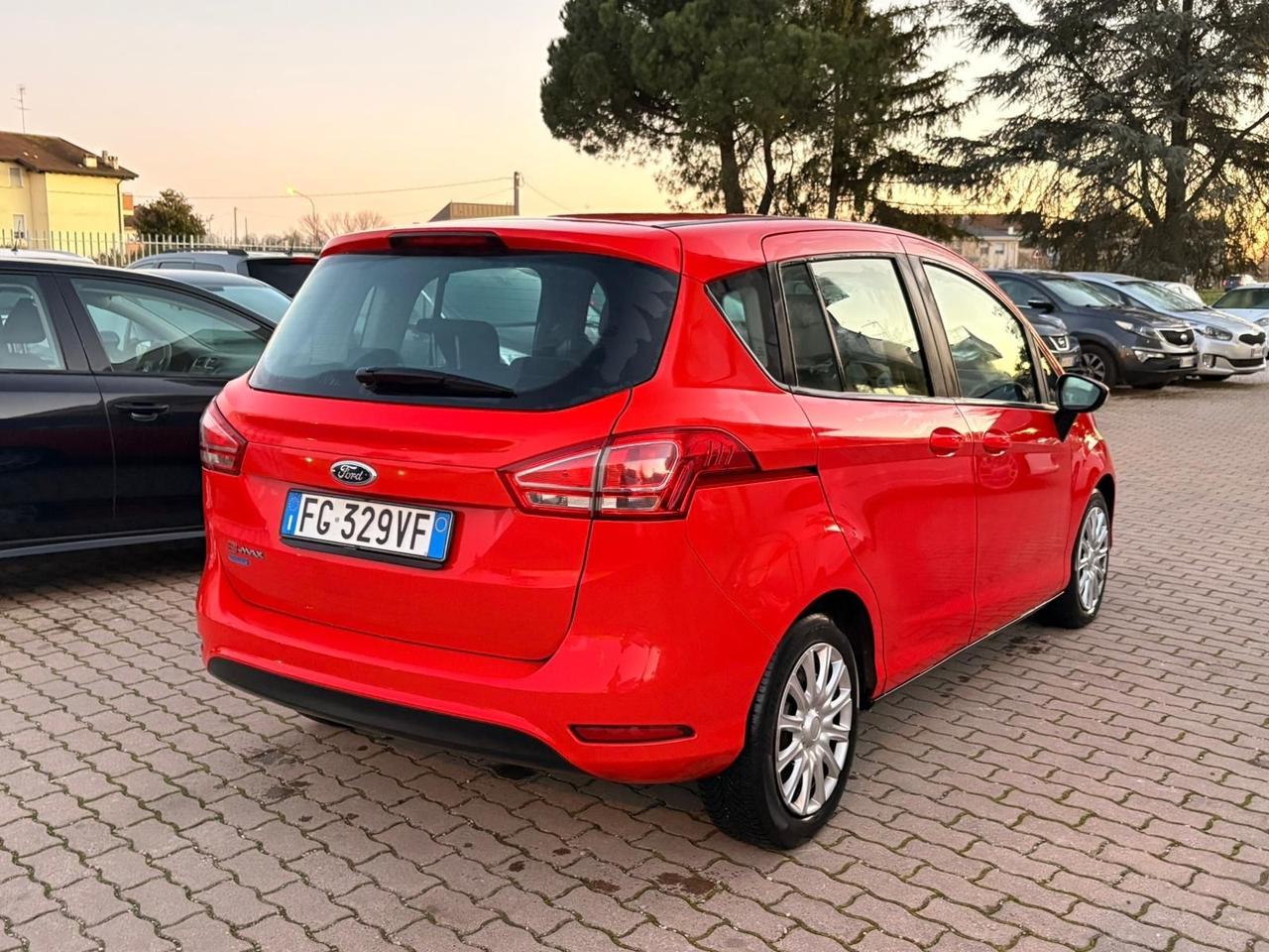 Ford B-Max 1.4 90 CV GPL Titanium