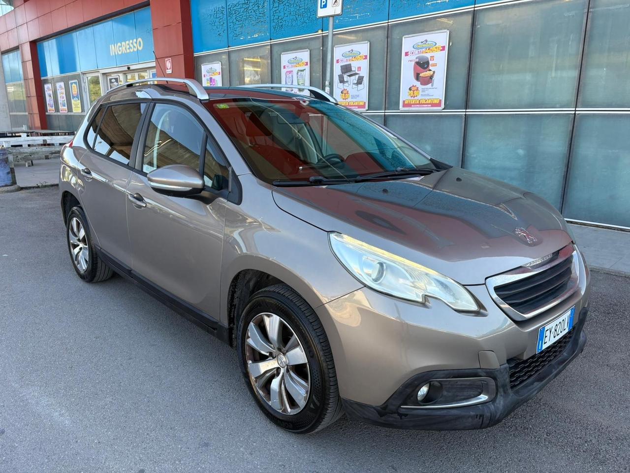Peugeot 2008 1.6 e-HDi 92 CV Stop&Start Allure 126.000 KM