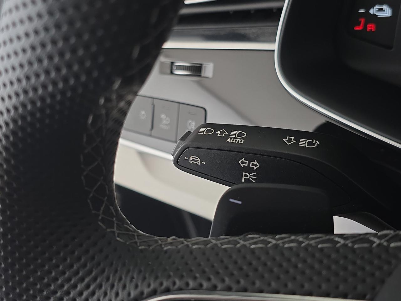 Audi Q8 60 3.0 tfsi e s line plus quattro tiptronic