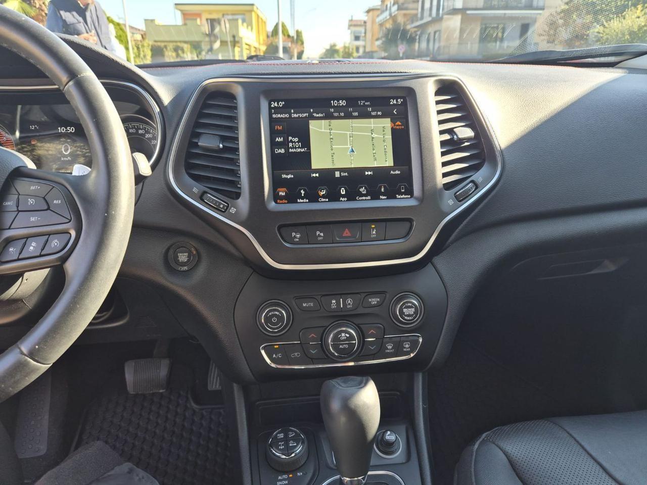 JEEP Cherokee trailhawk SOLO 19000 KM PARI AL NUOVO