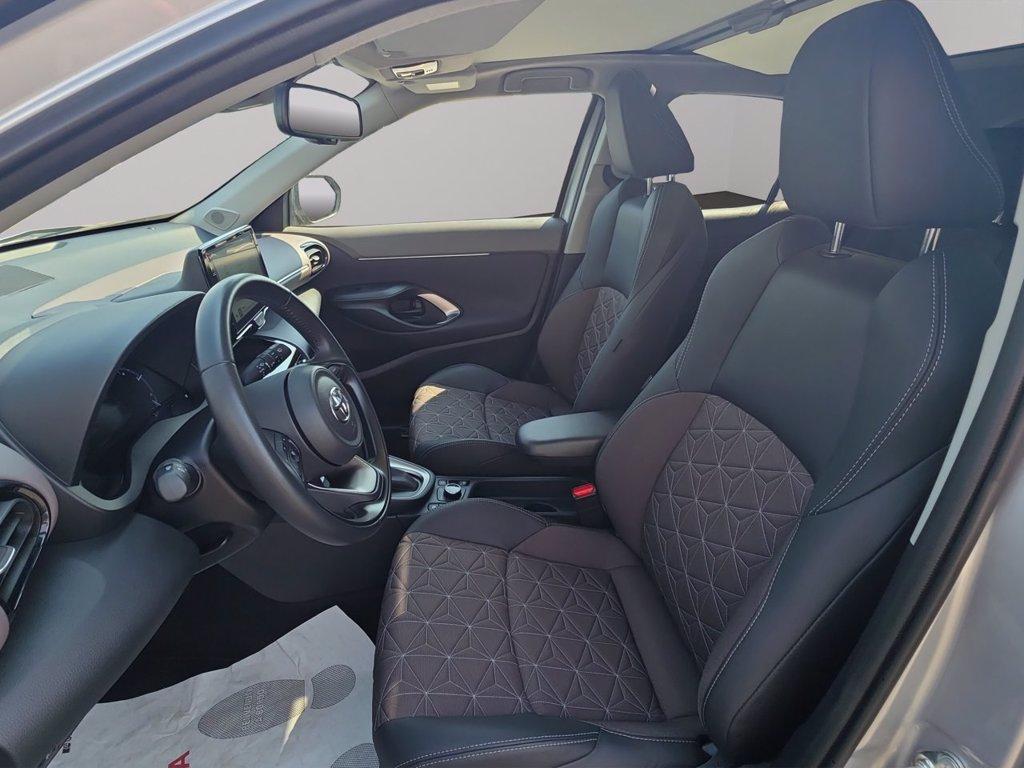 TOYOTA Yaris cross 1.5h lounge awd-i 116cv e-cvt del 2024