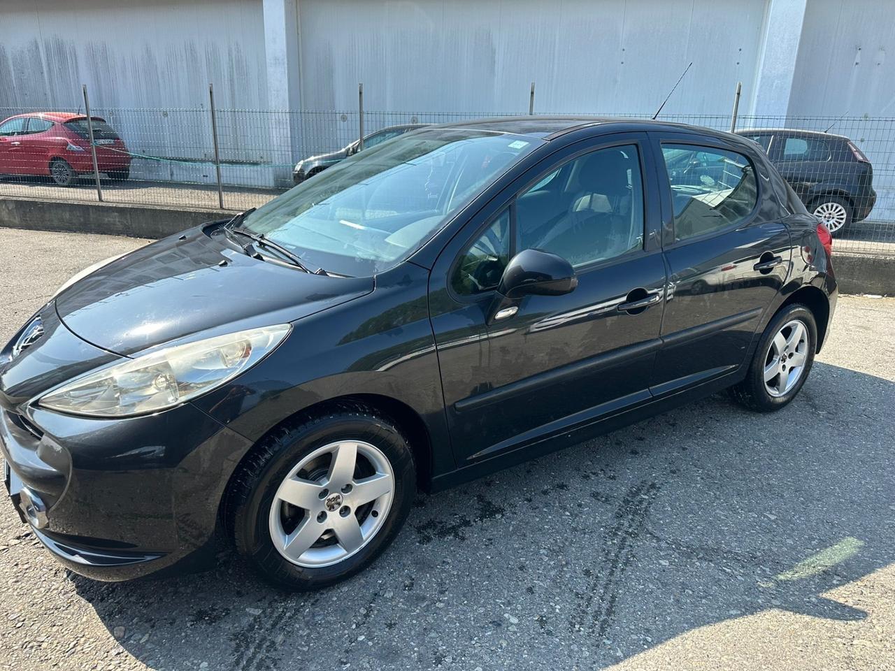 Peugeot 207 1.4 8V 75CV 5p. X Line ECO GPL