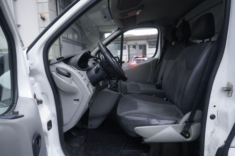 Renault Trafic Renault Trafic T27 2.0 dCi/115 PC-TN Furgone Unicoproprietario