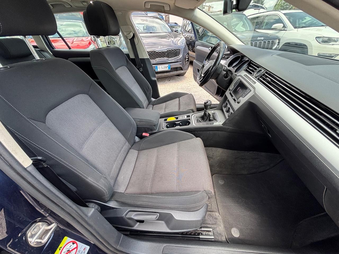 VW PASSAT VARIANT EXECUTIVE 2.0 TDI 10CV FULL OPT