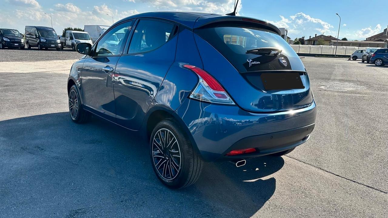 Lancia Ypsilon 1.0 5 porte KM CERTIFICATI UNICO PROPRIETARIO