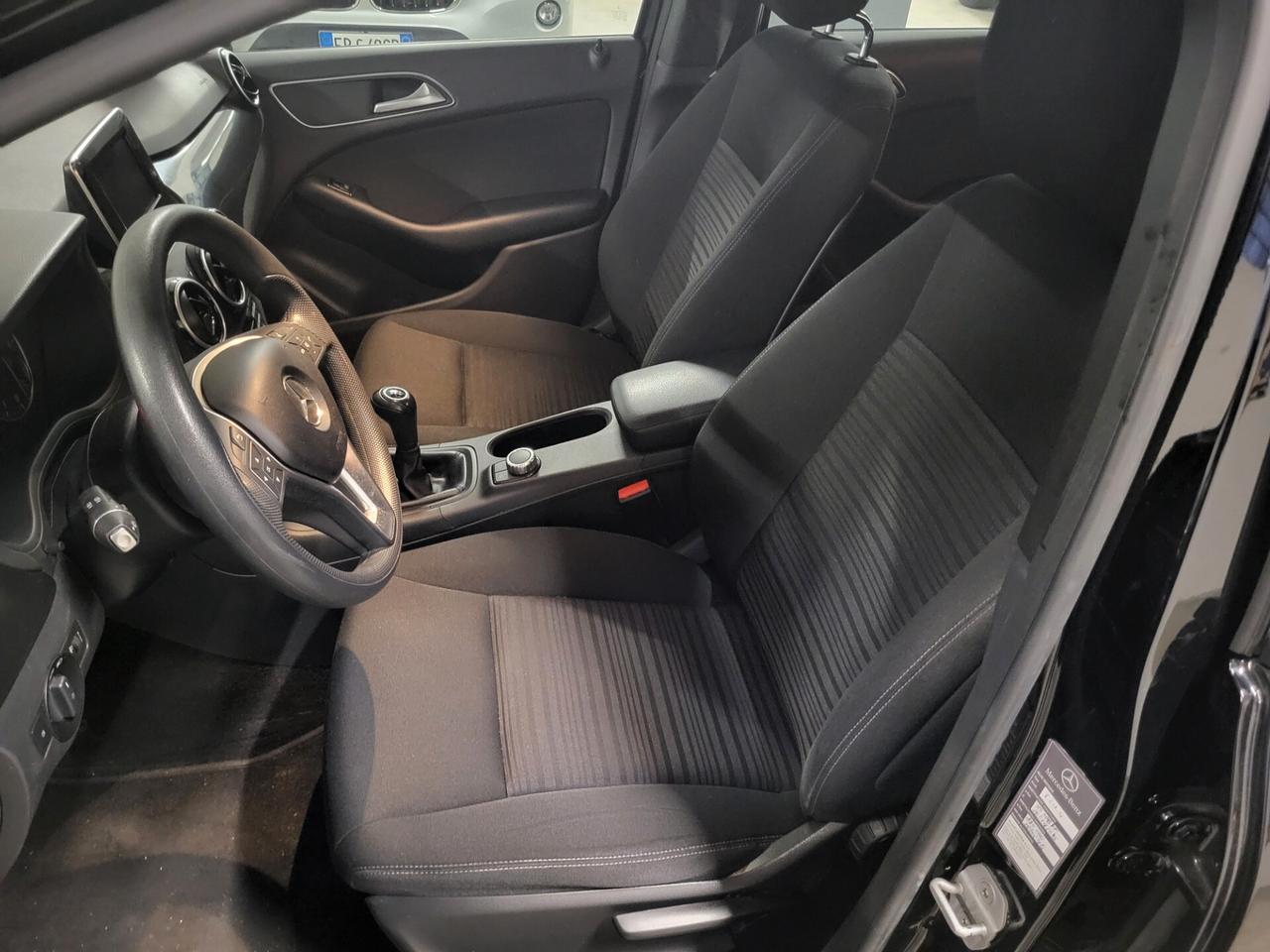 Mercedes-benz B 180 BlueEFFICIENCY Executive PREZZO REALE!! TUTTI I TAGLIANDI MERCEDES!! UNICO PROPRIETARIO!!