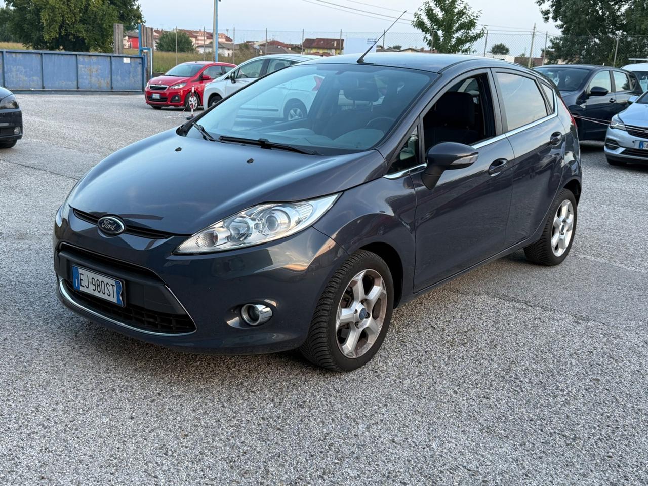 Ford Fiesta 1.4 TDCi 70CV 5 porte Titanium
