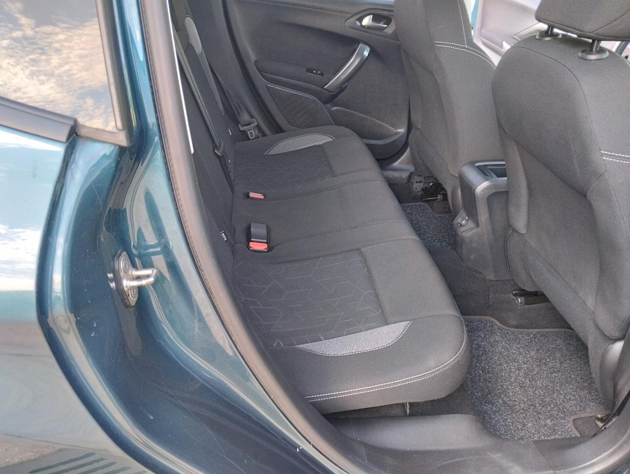 Peugeot 2008 BlueHDi 100 Active