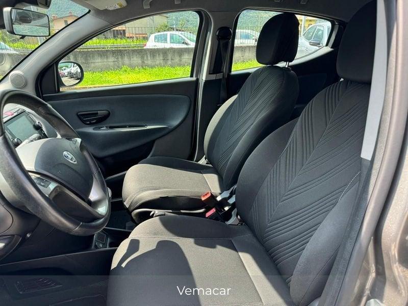 Lancia Ypsilon 1.0 FFly 70cv Hybrid GOLD!-5p-R SCORTA-S PARK-SOLO KM 38400!