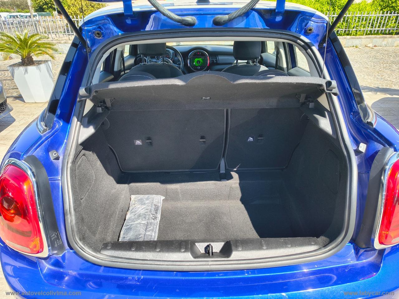 MINI Mini Cooper D Business 5 porte