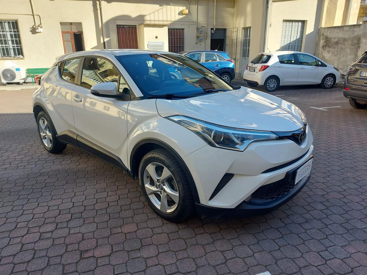 Toyota C-HR Active 1.2 Turbo 4WD