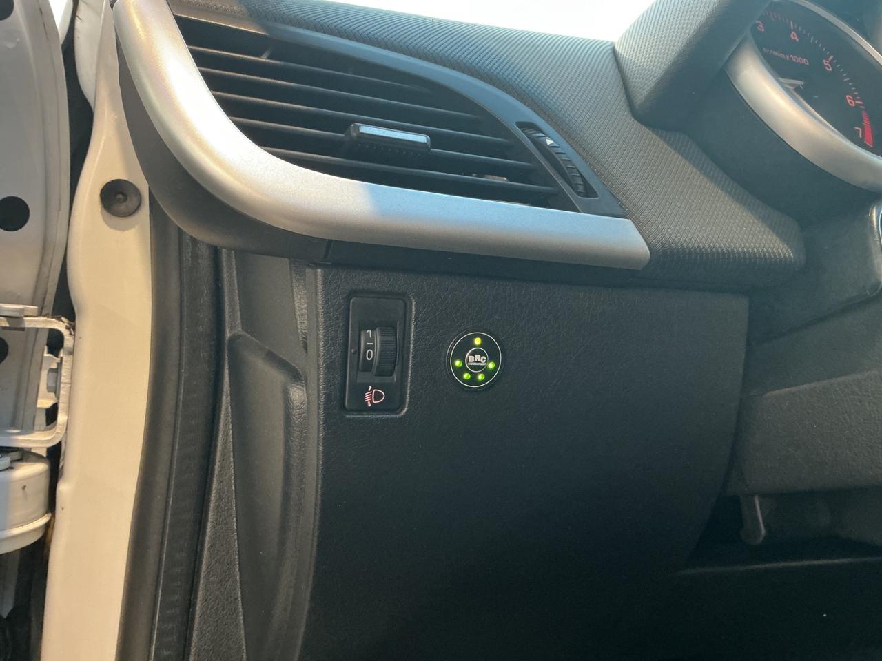 Peugeot 207 1.4 GPL Neopatentati