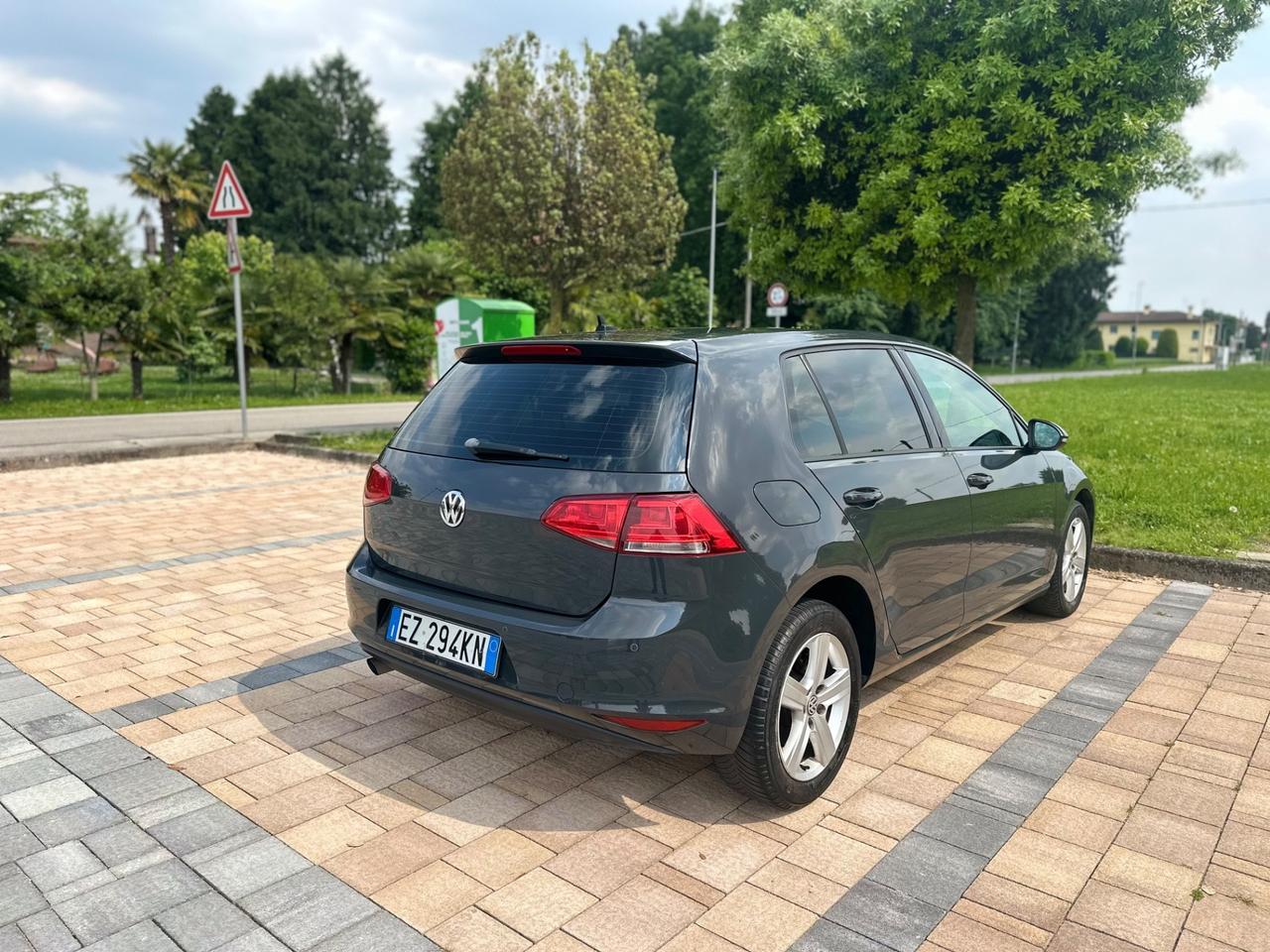 Volkswagen Golf Business 1.6 TDI 5p. Comfortline BlueMotion Technology NEOPATENTATI