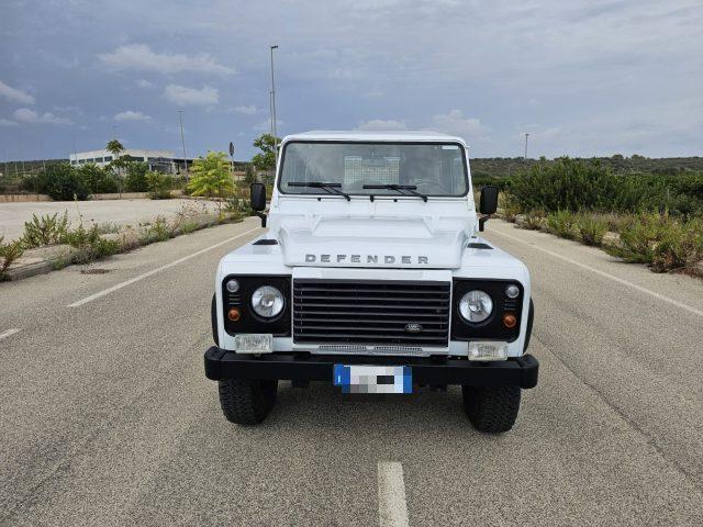 LAND ROVER Defender 90 2.2 TD4 Station Wagon N1