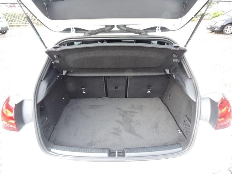 Mercedes-Benz Classe A A 250 e Automatic Plug-in hybrid Advanced Plus Progressive