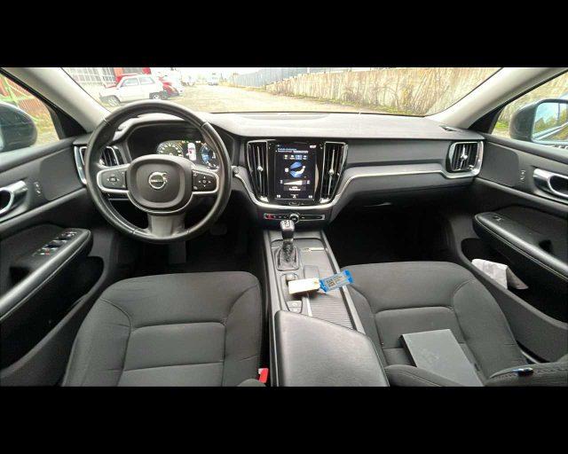 VOLVO V60 D3 Geartronic Momentum Business