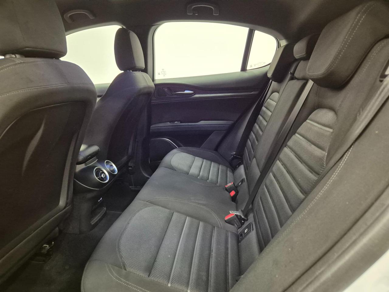 Alfa Romeo Stelvio 2.2 Tdi Business 160cv auto N1 - PER COMMERCIANTI