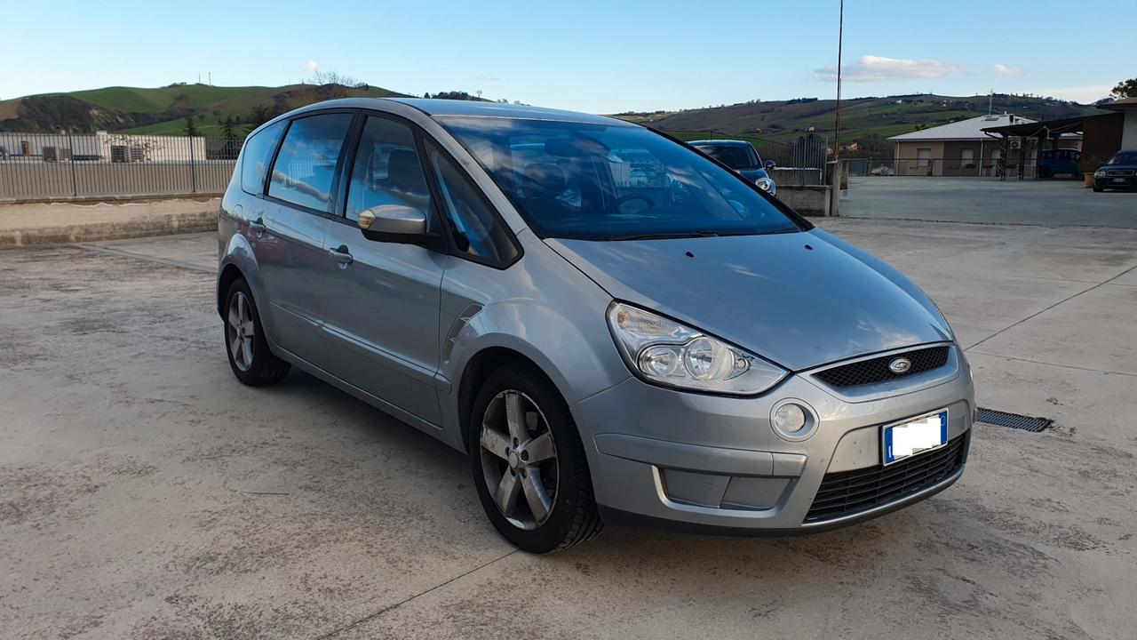 Ford S-Max 2.0 TDCi 140CV Titanium DPF - 7 POSTI