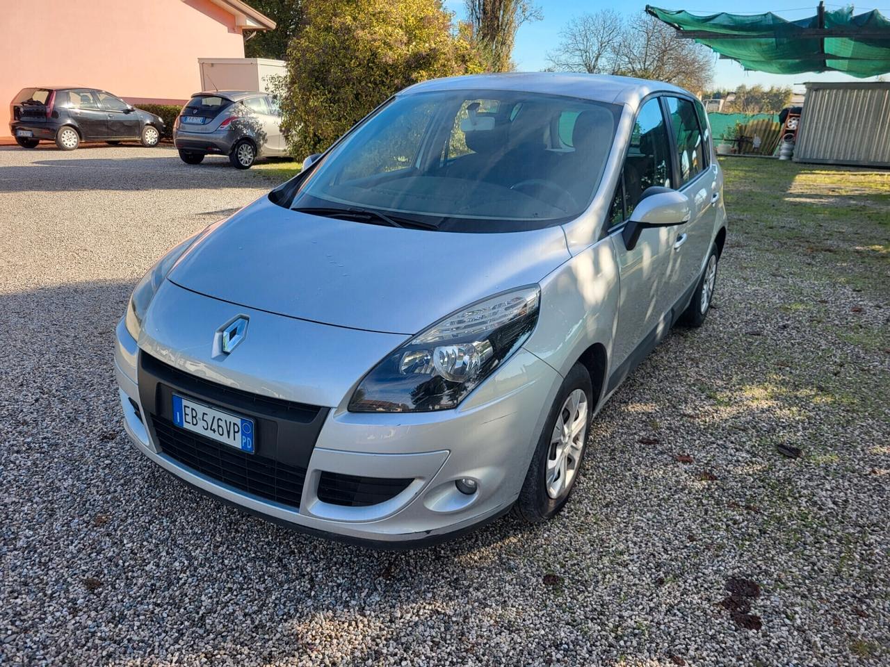 Renault Scenic Scénic X-Mod 1.5 dCi 105CV Confort