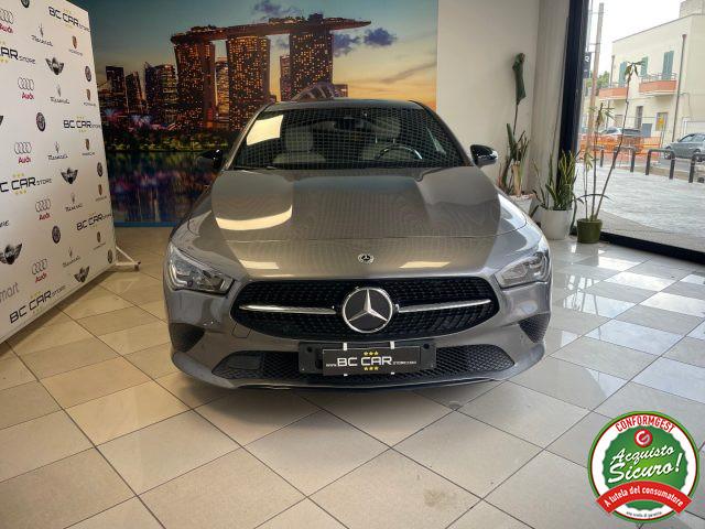 MERCEDES-BENZ CLA 180 d Aut. Shooting Brake *PACK LUCI*PELLE
