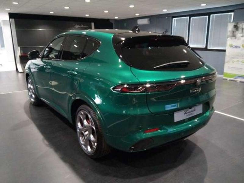 Alfa Romeo Tonale 1.5 Hybrid Tributo Italiano