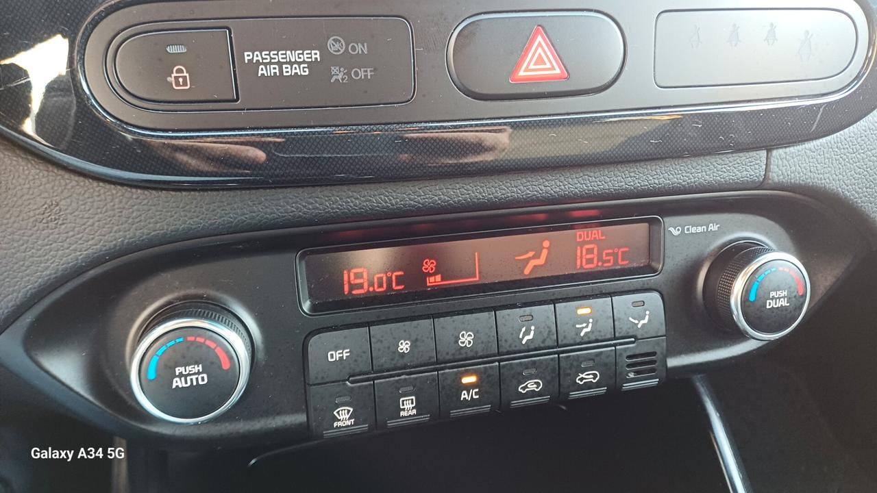 Kia Carens 1.7 CRDi 136 CV Class