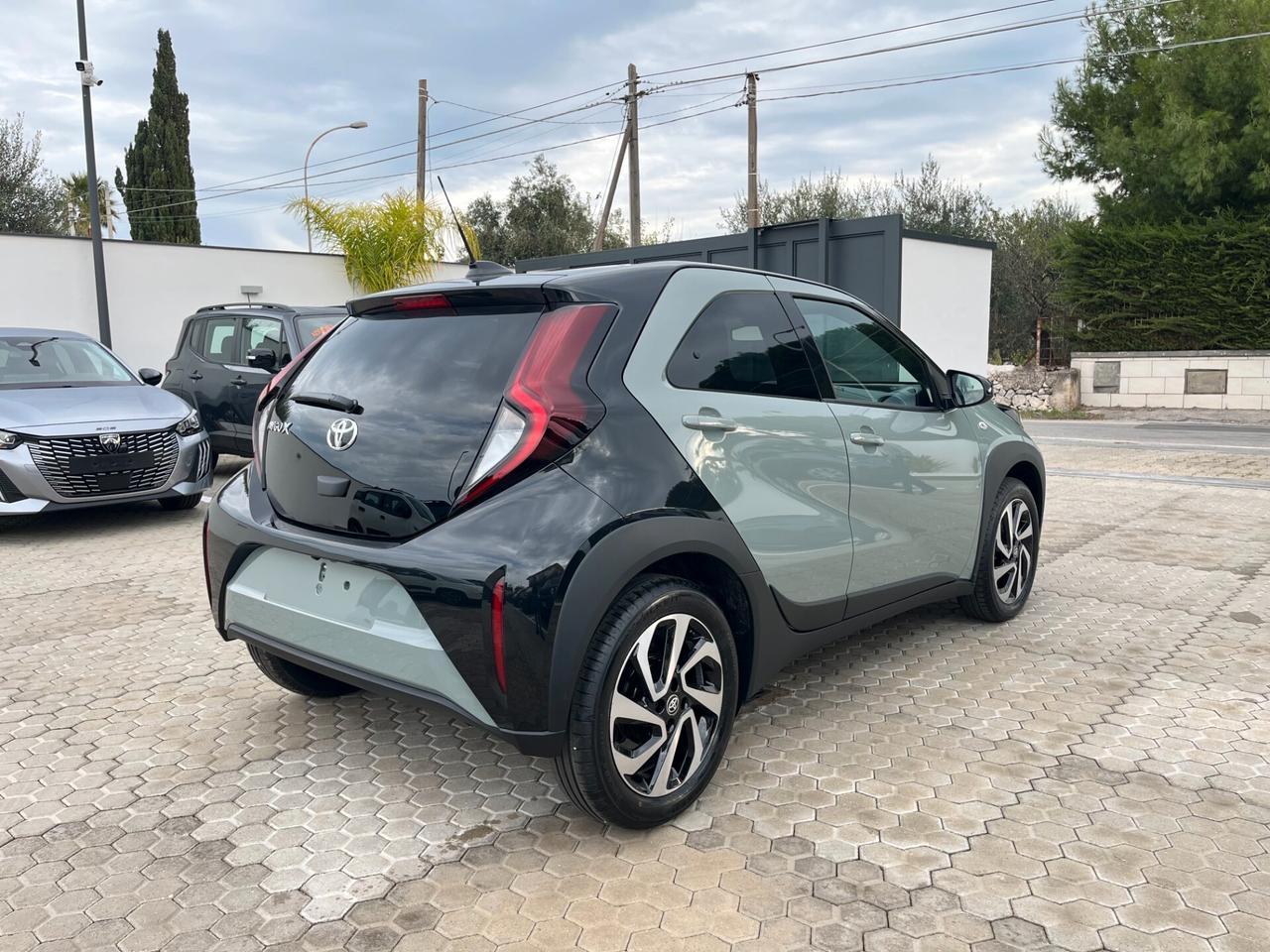 Toyota Aygo X 1.0 VVT-i 72 CV 5 porte Trend Km0