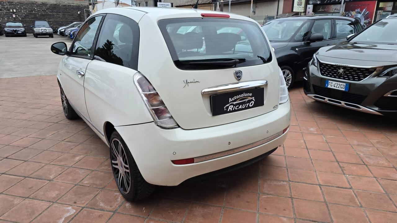 Lancia Ypsilon 1.3 MJT 75 CV Elle