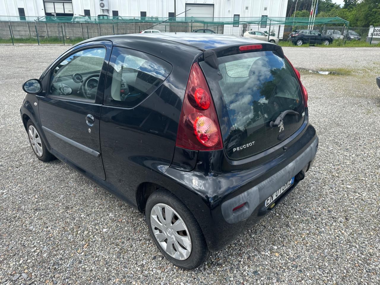 Peugeot 107 1.0 68CV 3p. Access