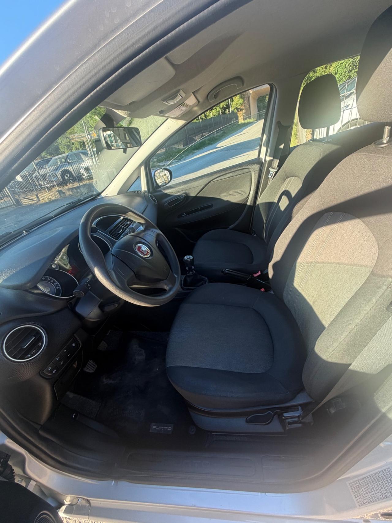 Fiat Punto 1.2 8V 5 porte Street