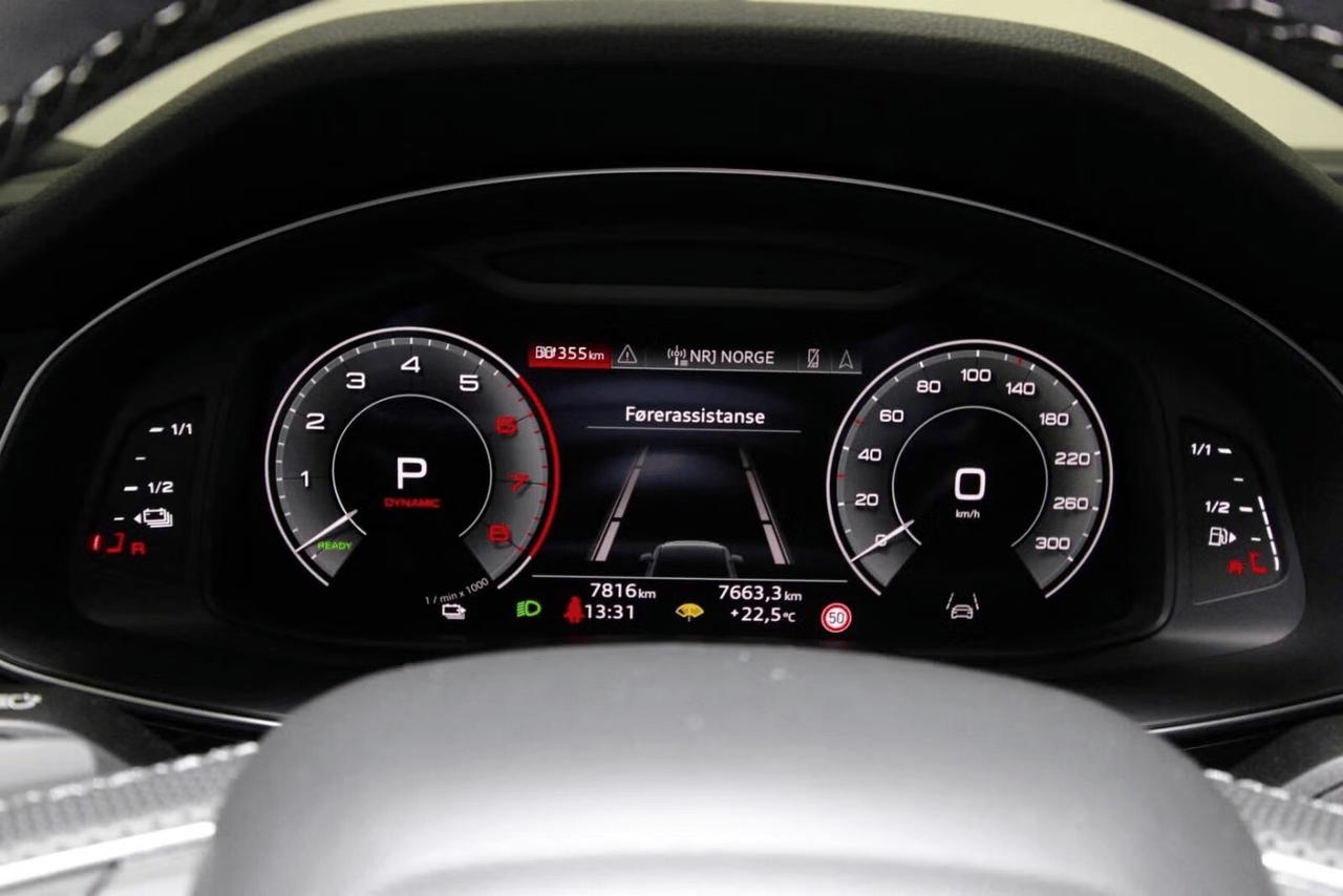 Audi Q7 60 TFSIe quattro S line