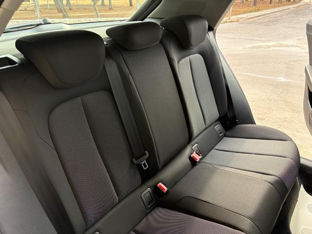 AUDI Q2 30 TDI Admired CARPLAY