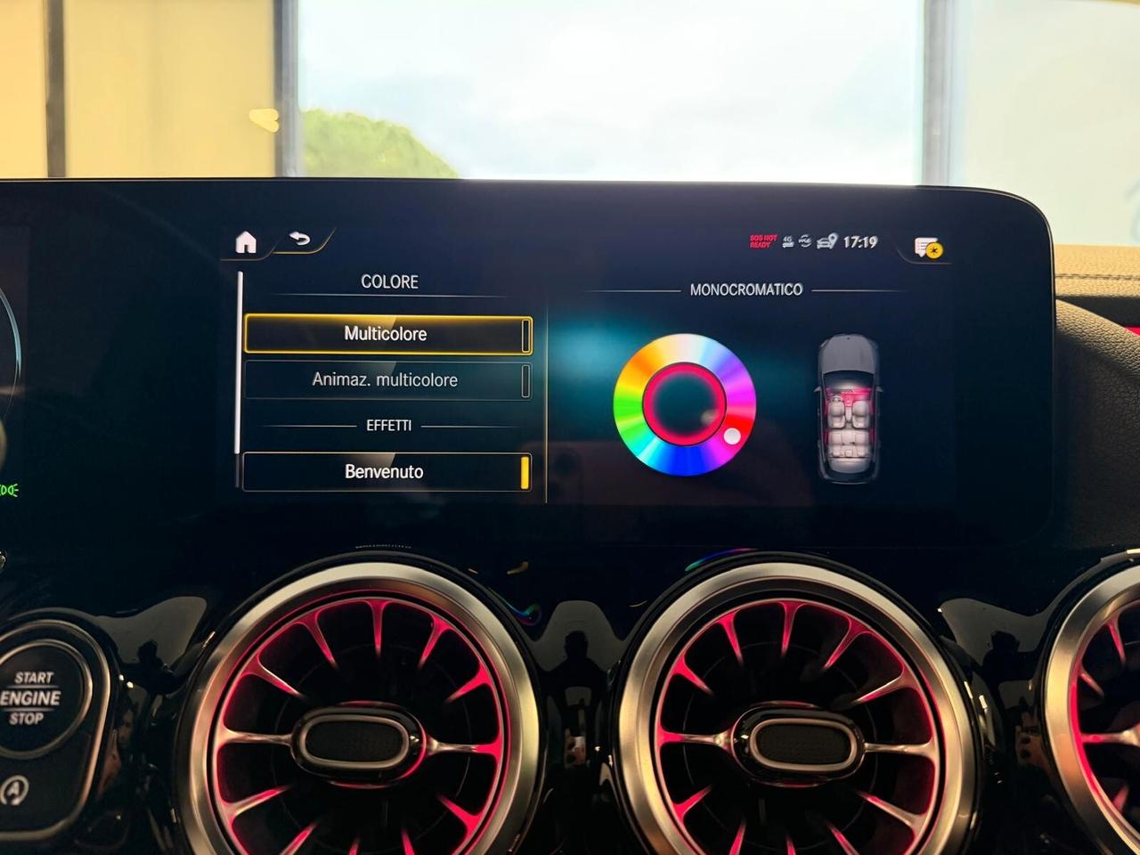 MERCEDES-BENZ GLA 220D PREMIUM 2.0 190CV 4MATIC TETTO NAVI CAM ANNO 2023