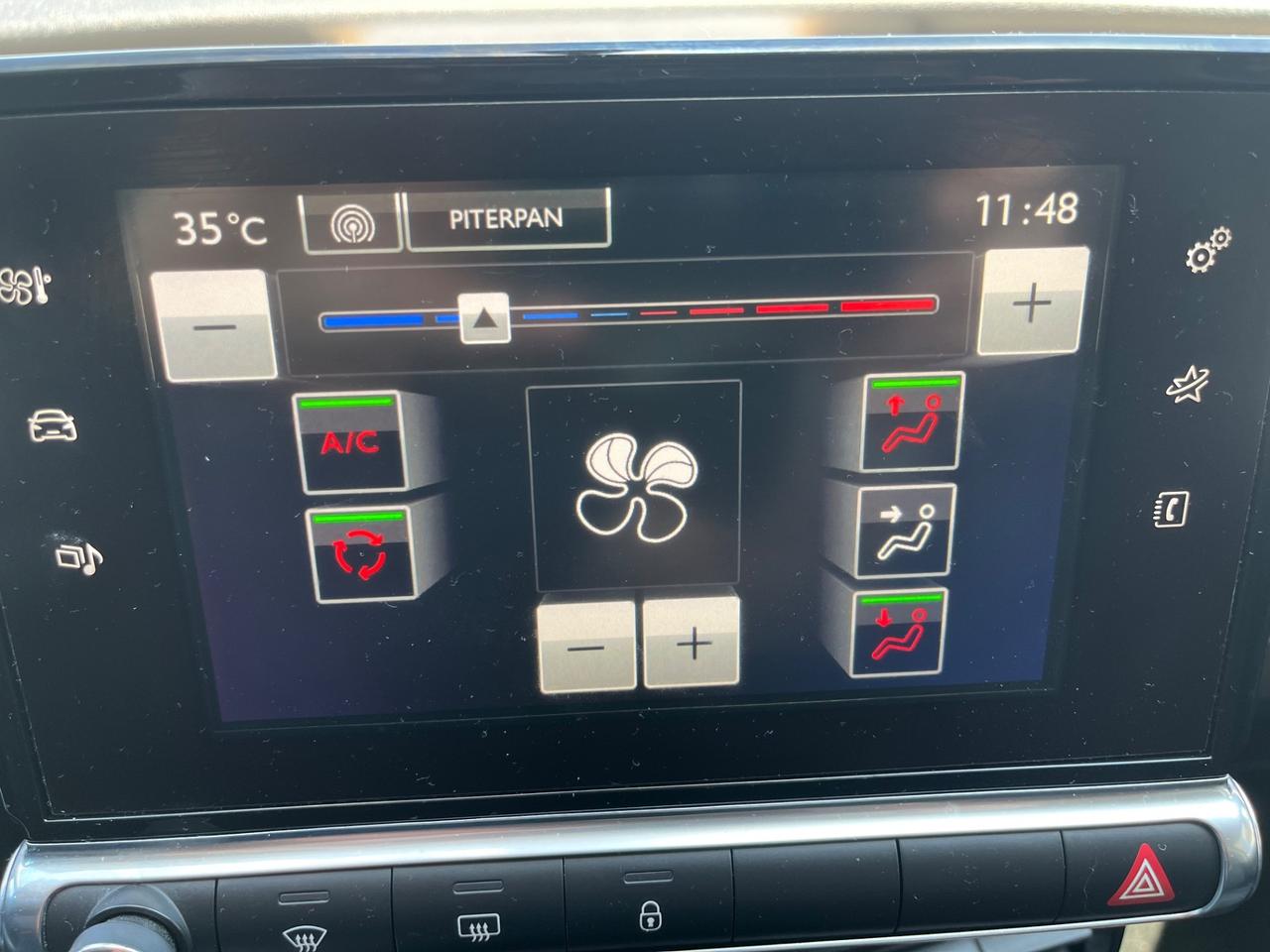 Citroen C4 Cactus BlueHDi 100 Shine Black Edition