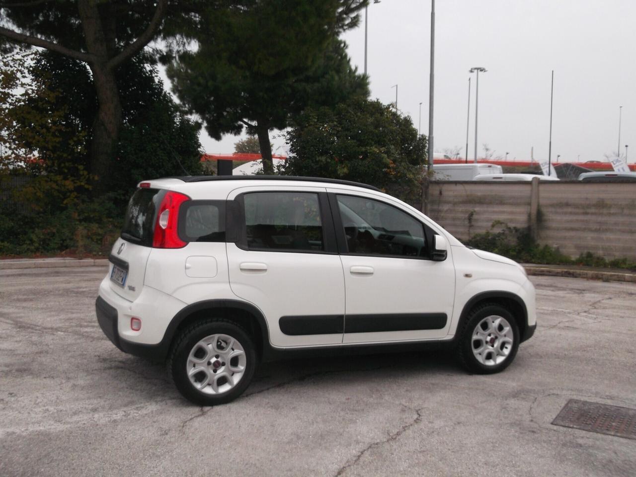 Fiat Panda Trekking4x2 Turbo Metano 2013