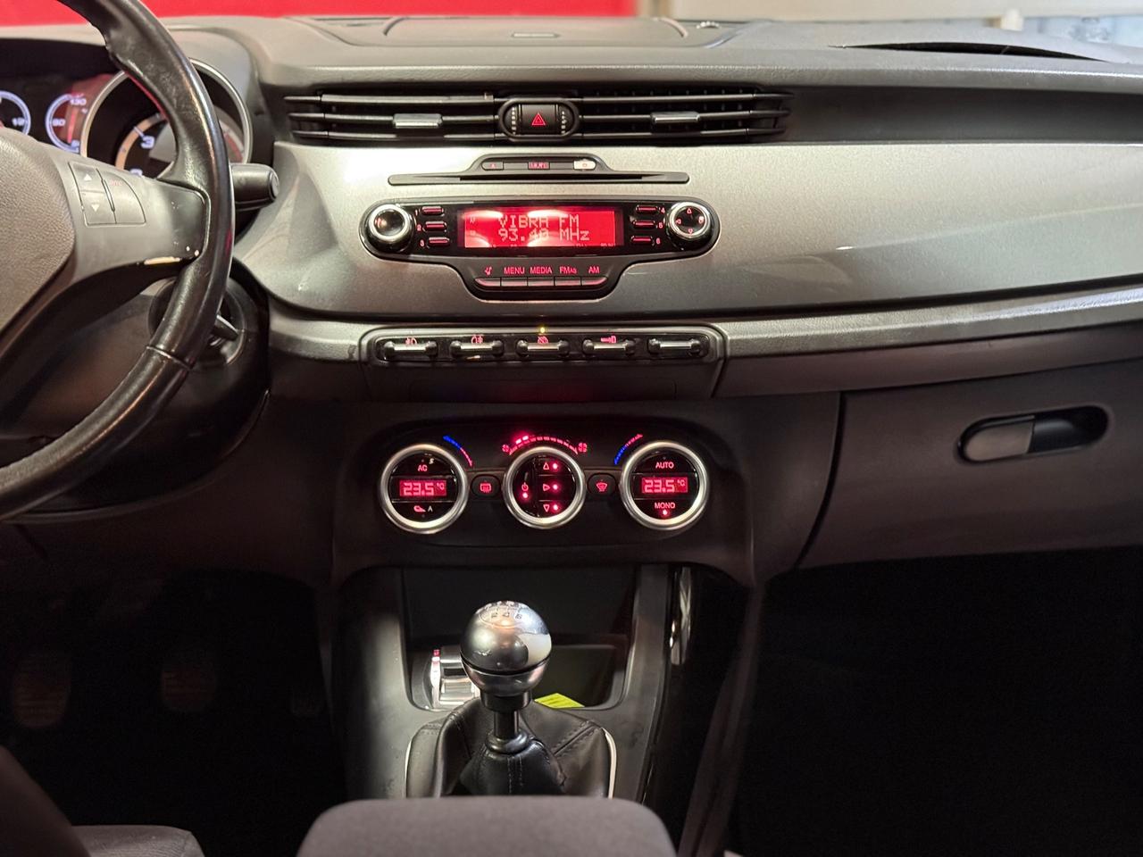 Alfa Romeo Giulietta 1.6 JTDm-2 105 CV Exclusive