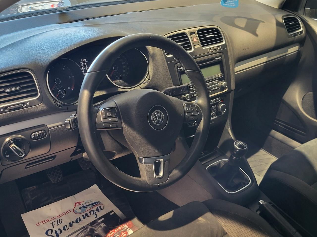 Volkswagen Golf - 2011 1.6 TDI 105 cv Highline