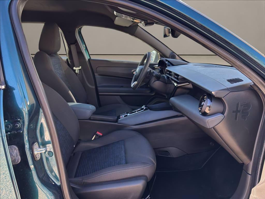ALFA ROMEO Junior 1.2 ibrida 145cv edct6 del 2025