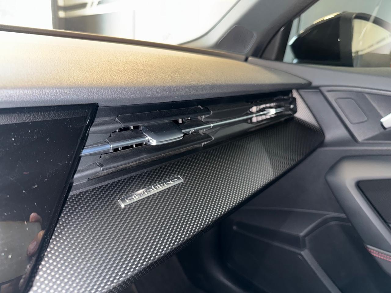 Audi RS3 SPB TFSI quattro S tronic