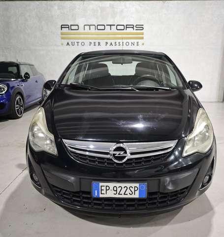 Opel Corsa Benzina Neopatentati