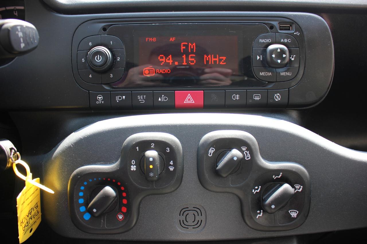 Fiat Panda *PREZZO VERO NESSUN VINCOLO* 1.0 hybrid 69 CV UNIPRO KM CERTIFICATI VETTURA ITALIANA