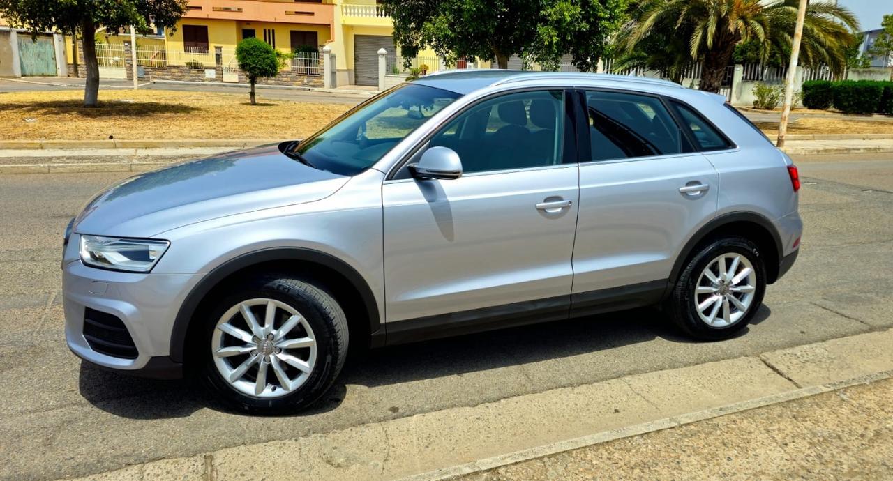 Audi Q3 2.0 TDI 150 CV quattro S tronic Business