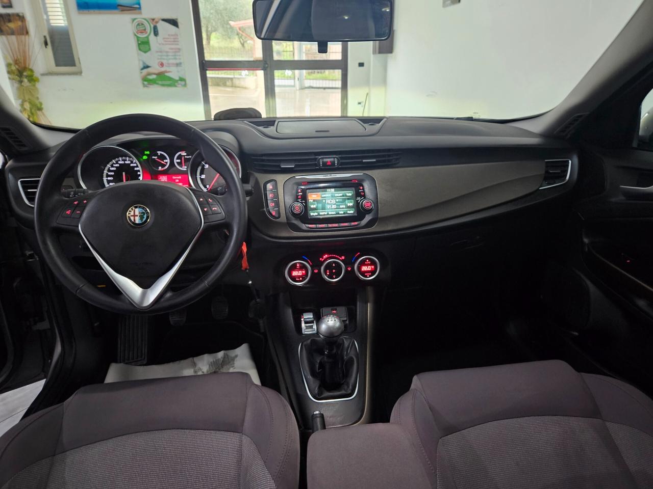 Alfa Romeo Giulietta 1.6 JTDm-2 105 CV Distinctive