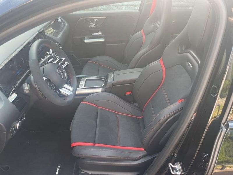 Mercedes-Benz GLA 45 S AMG 4Matic Racing Collection