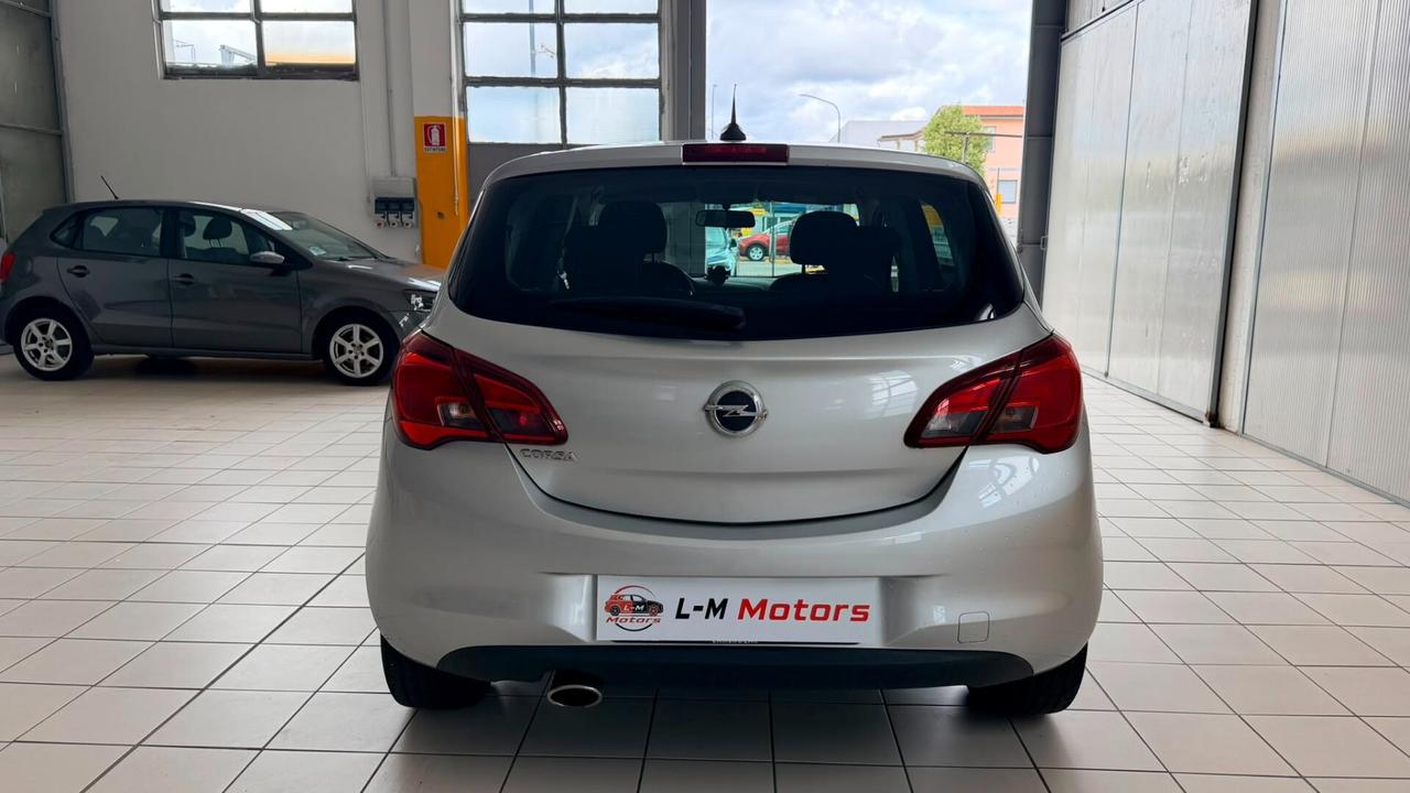 Opel Corsa 1.2 5 porte Innovation