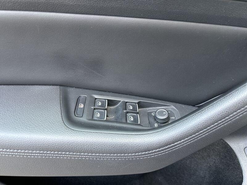 Volkswagen Passat Variant 2.0 TDI 190 CV 4MOTION DSG Executive BMT