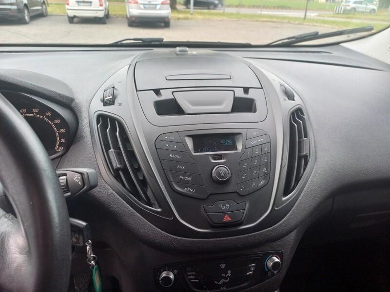 Ford Transit Courier van 15 tdci 75 cv