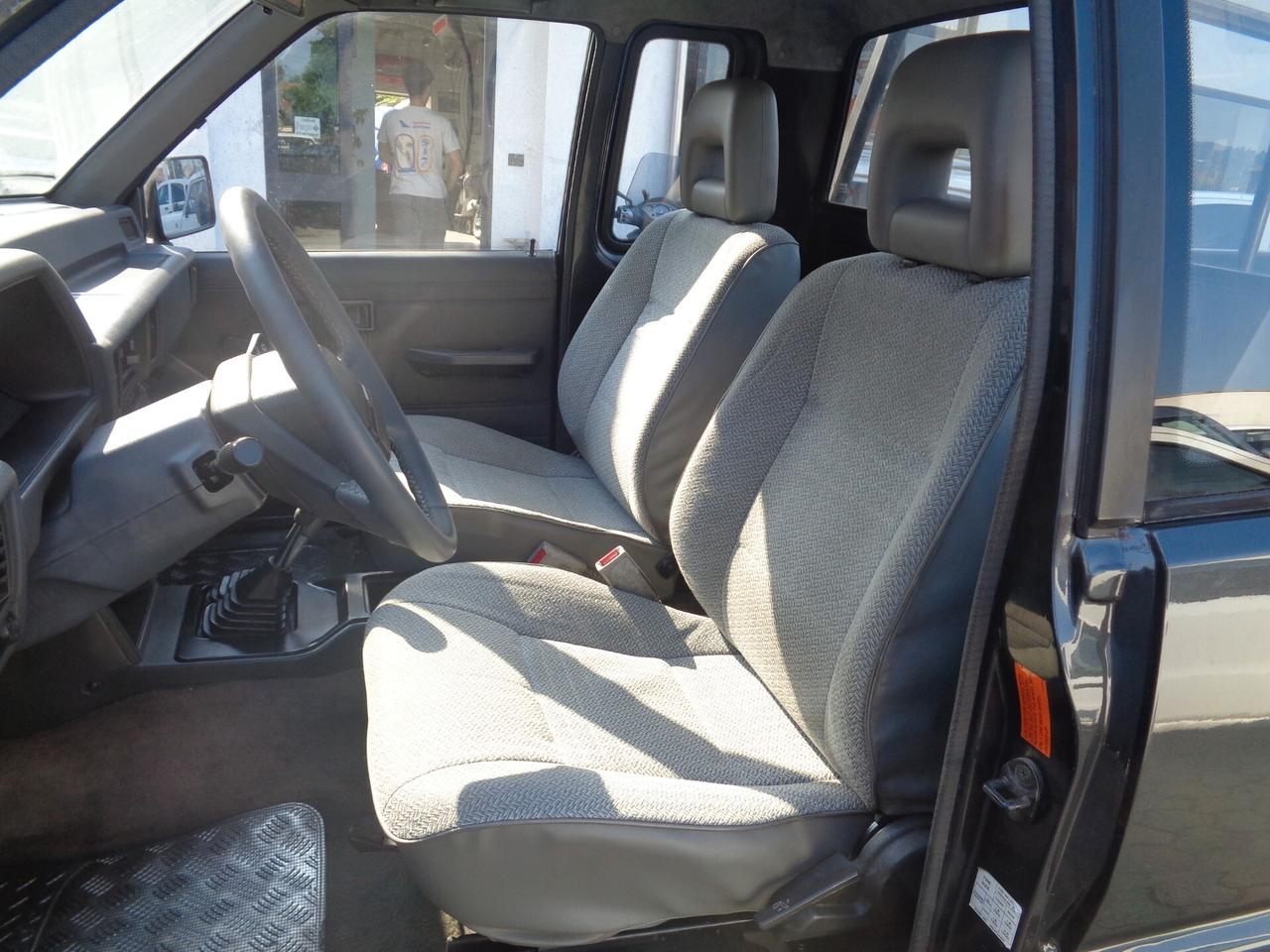 Mitsubishi L200 2.5 TD 4WD Club Cab Pick-up