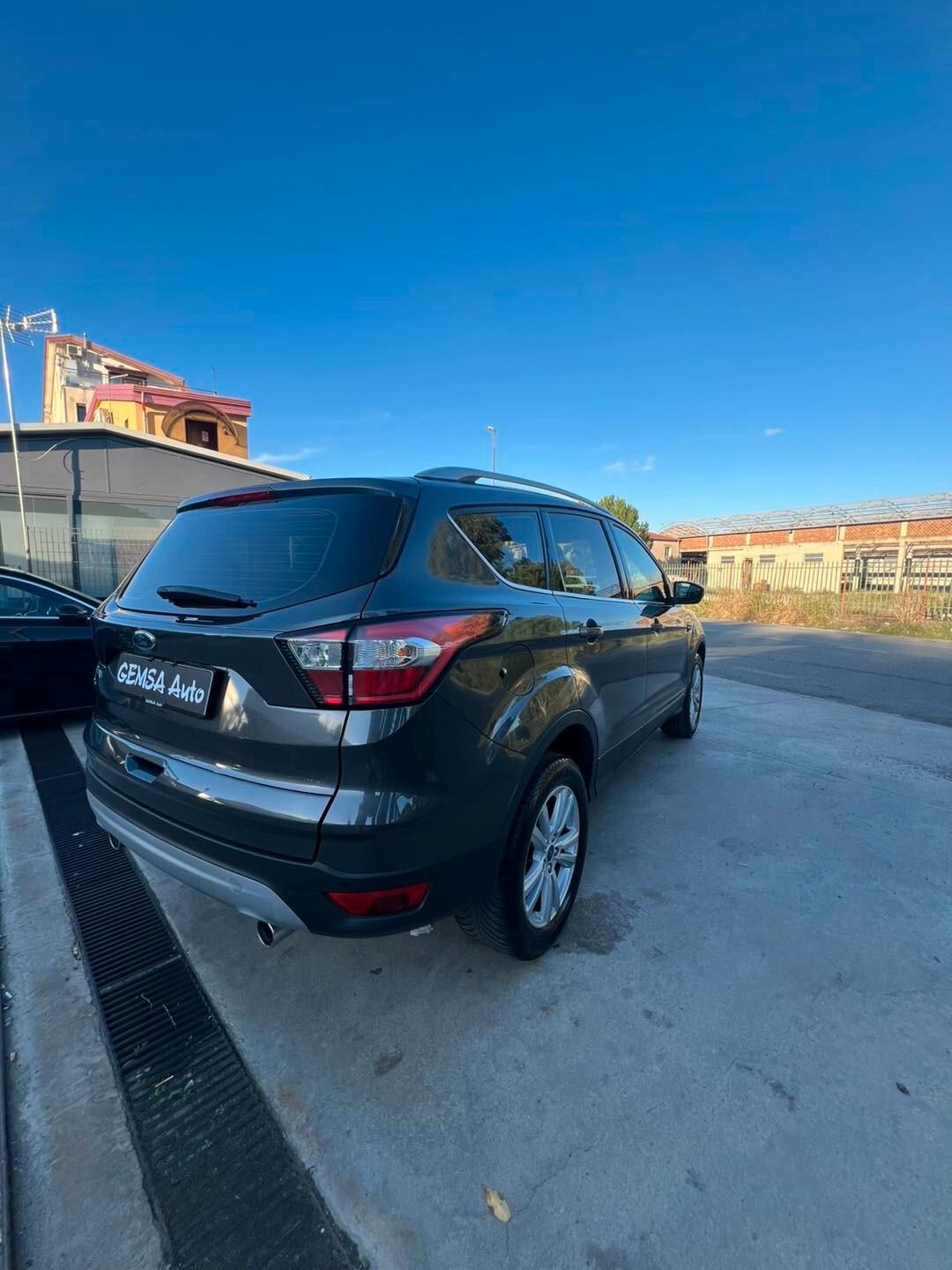 Ford Kuga 2.0 TDCI 120 CV S&S 2WD Business