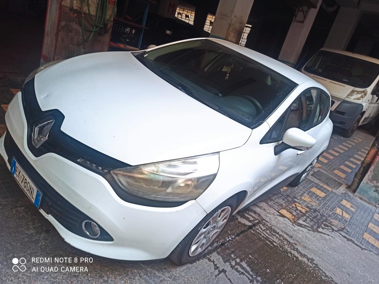 Renault Clio 1.2 75CV GPL 5 porte Costume National